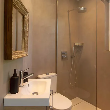 Apartment Charming House - Ac - 4br-8p -