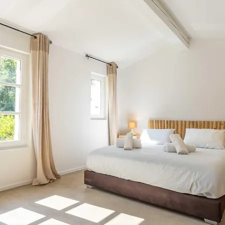 Daire Charming House - Ac - 4br-8p -