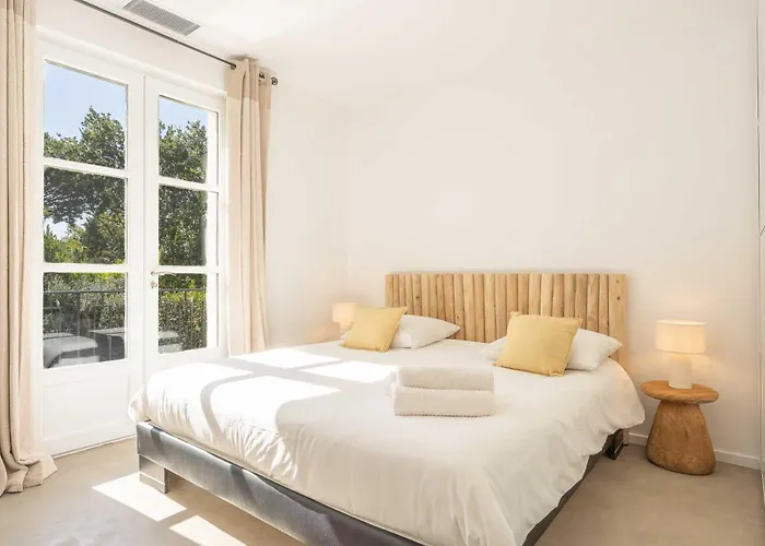 Charming House - Ac - 4br-8p - Apartment *